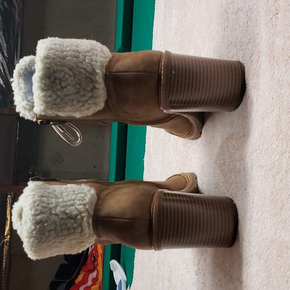 Nine West lace up boots size 81/2 med - Picture 4 of 16